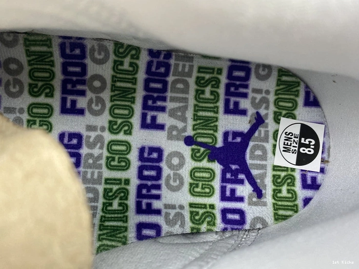 Jordan   Air CV2469 14“Doernbecher” 0418